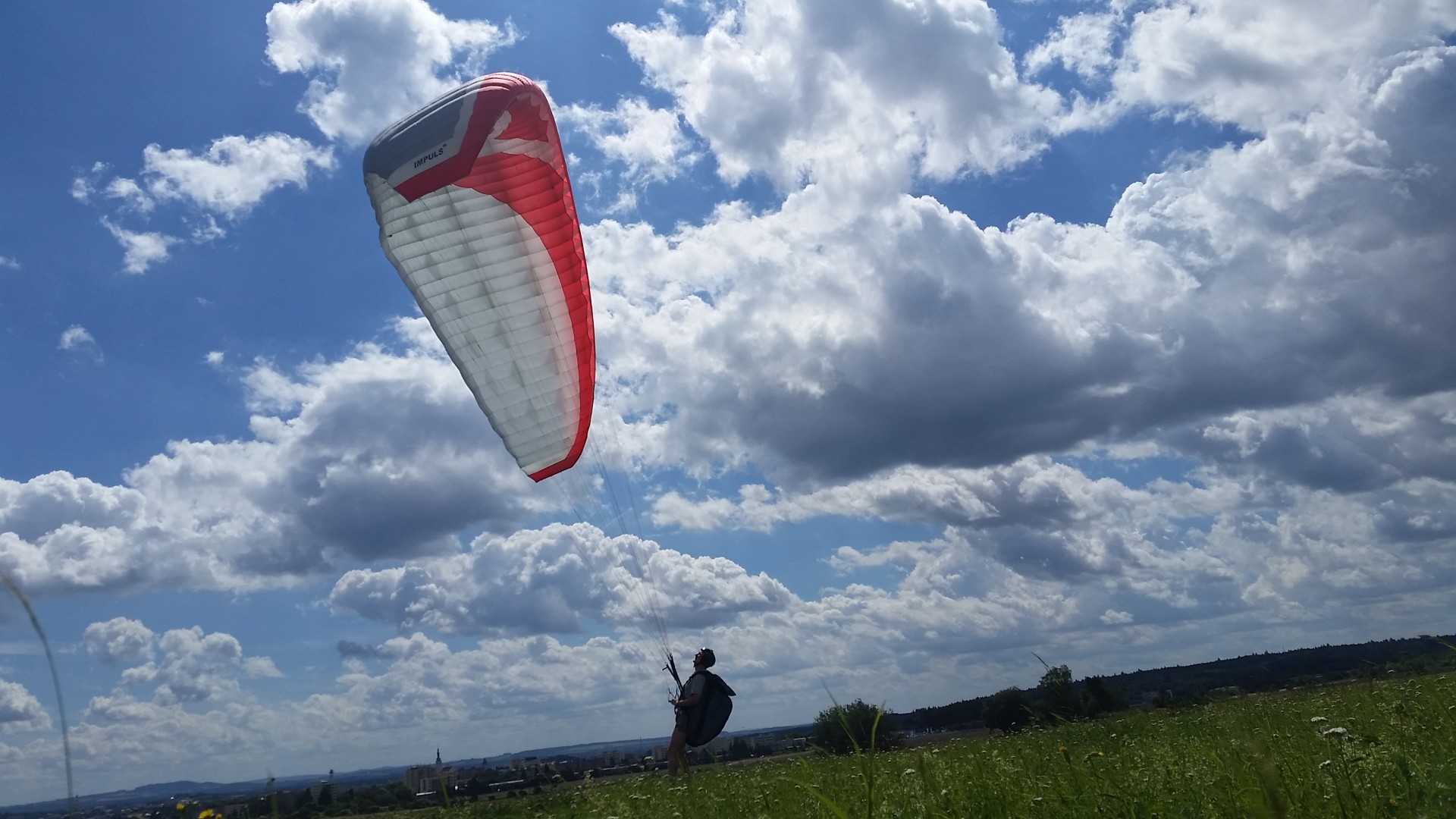 Paragliding J od Prahy